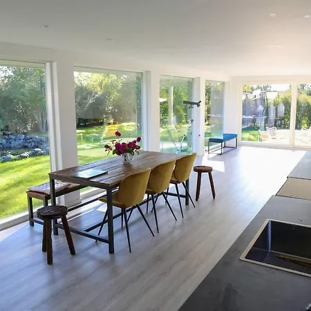 Bright Summer House Close To The And Water * Holbaek